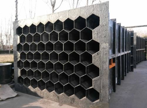 �����ꖘO��